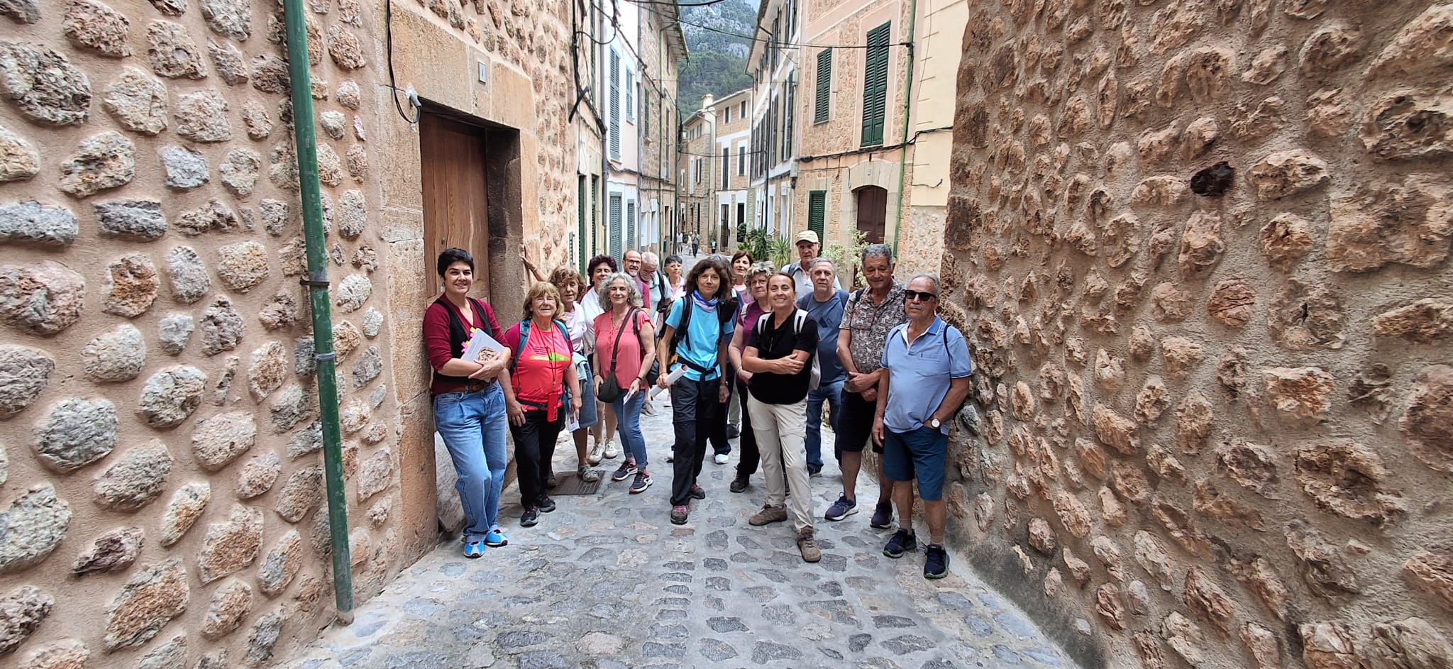 1780743359_71_grup.jpg Imatge per al bloc 4